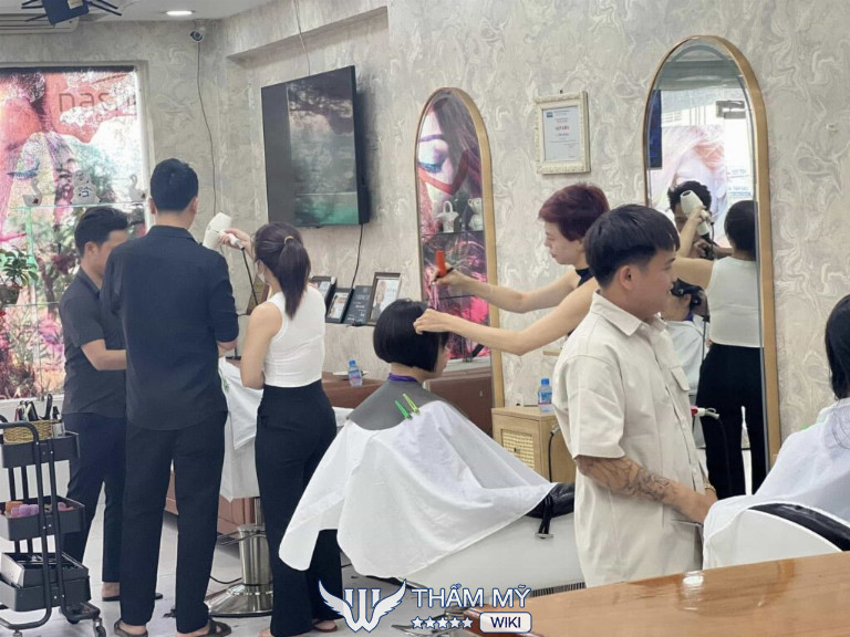 Salon Phúc Linh, Bình Dương