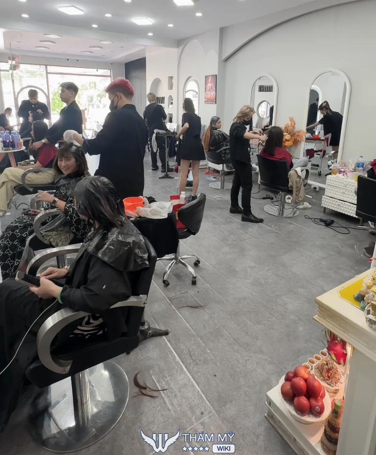 Tiệm cắt tóc nữ đẹp tại Kiên Giang - Dương Di Hair Salon