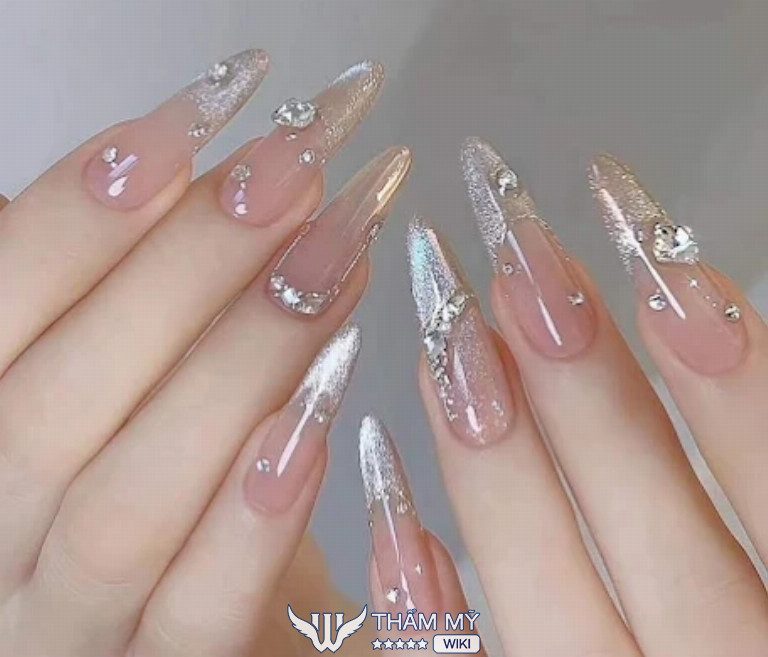 Tiệm nail giá rẻ ở Phường Chợ Quán - Soft Nails