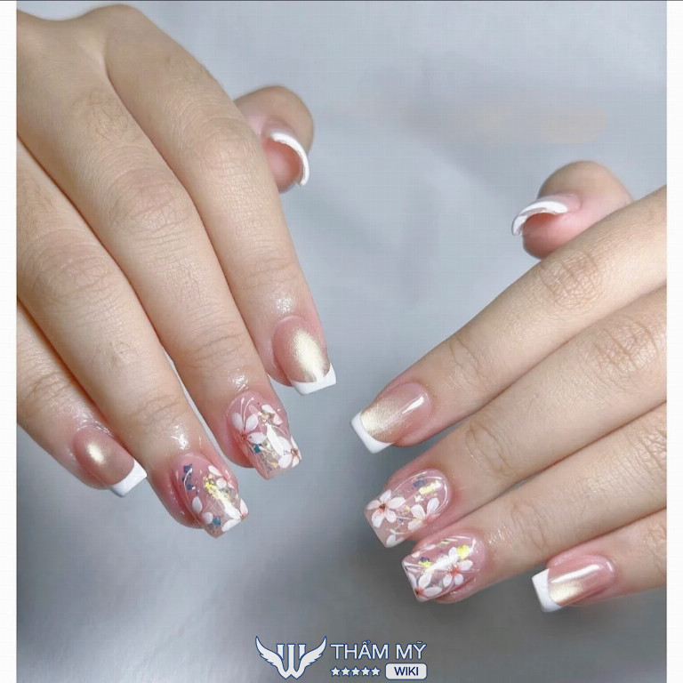 Tiệm nail ở Phường Tân Thuận - Bee Nails