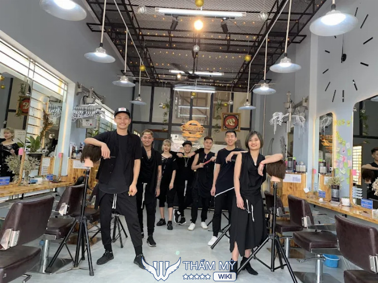 Loulee Salon, Bắc Giang