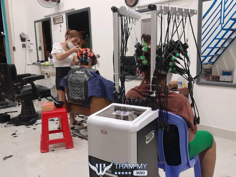 Salon tóc tại Củ Chi Hair salon Xuân Lộc