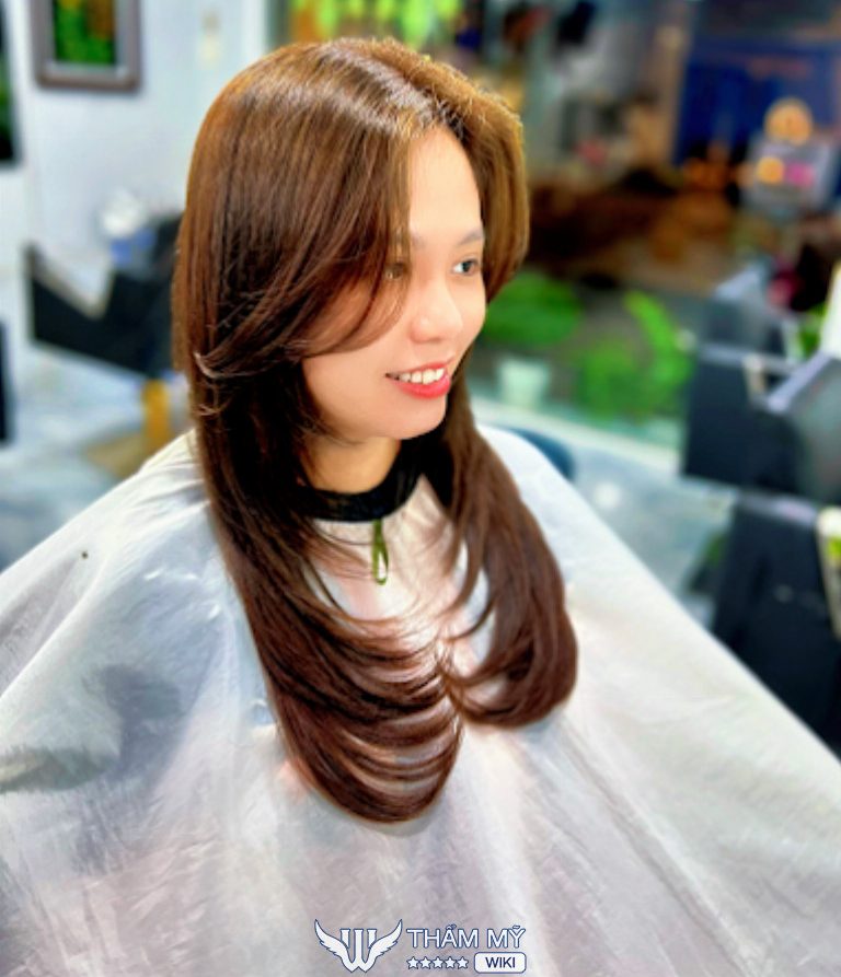 Salon cắt tóc ở Phường Phú Định Salon Lý Lê