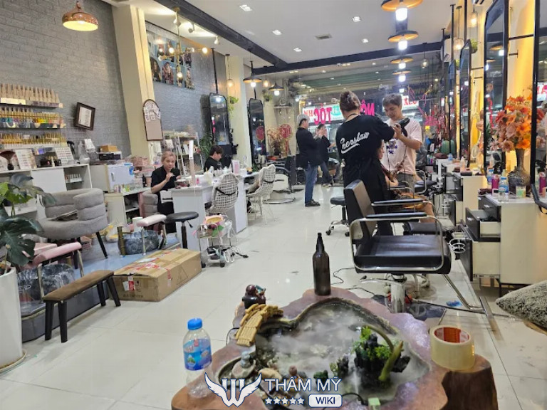 Hair Salon Kiến Hào tại phường Tân Định