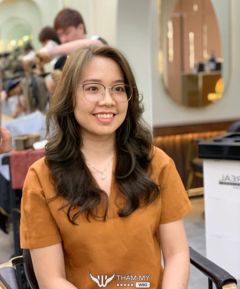 IQ Hair Salon tiệm cắt tóc đẹp ở tphcm