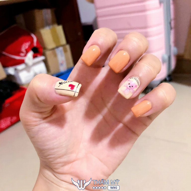 Tiệm nail ở Quận 4
