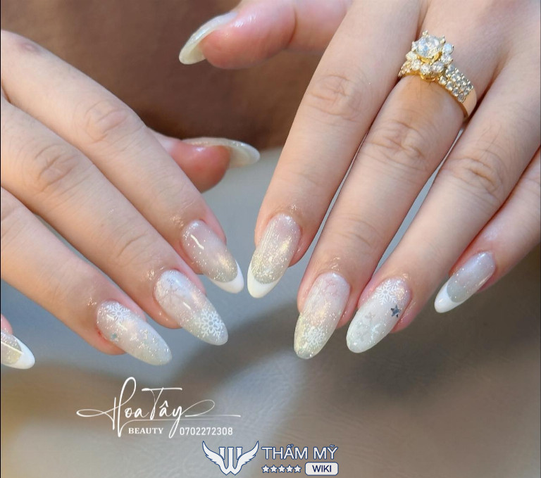 Tiệm nail tại Bình Chánh