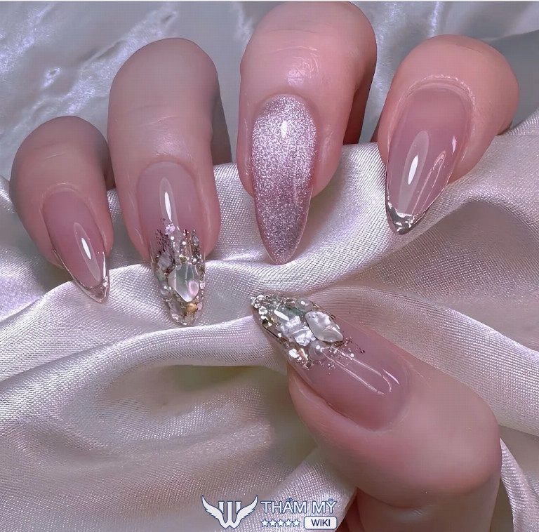 Tiệm nail ở Phường Bình Phú giá rẻ Lutra Beauty Studio