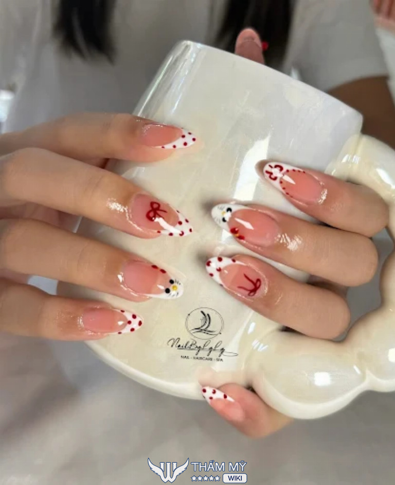 Tiệm nail Phường Khánh Hội Ly Ly Nail Spa