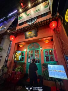 Golden Nail: 5 Thái Văn Lung, Quận 1