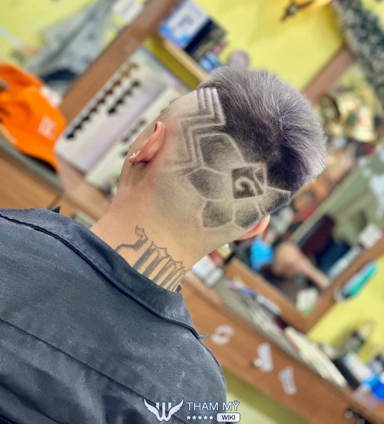 Tiệm cắt tóc nam đẹp tại Bình Dương 92KING BarberShop