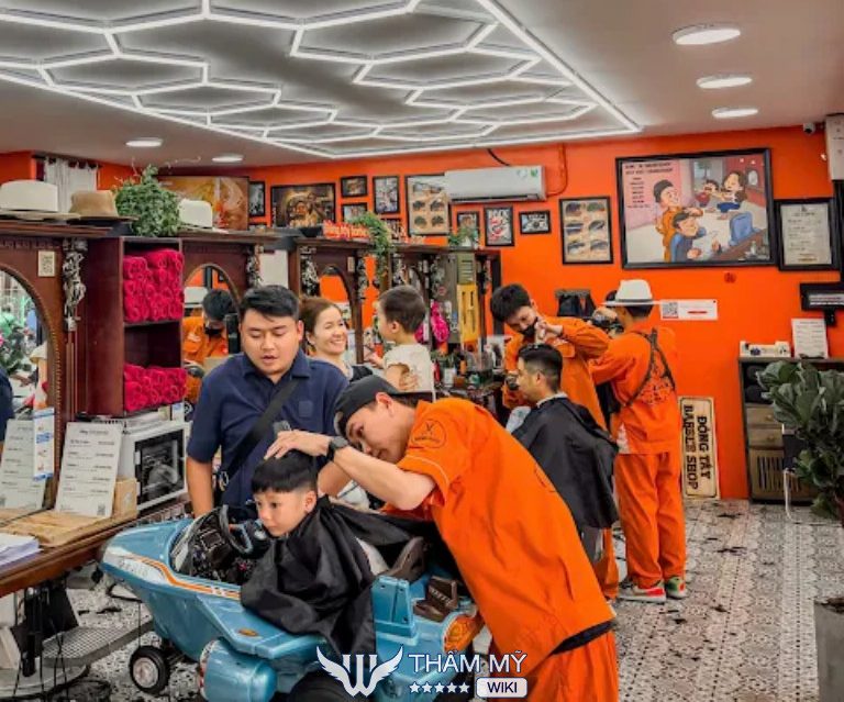 tiệm cắt tóc nam ở Bình Định Đông Tây Barbershop