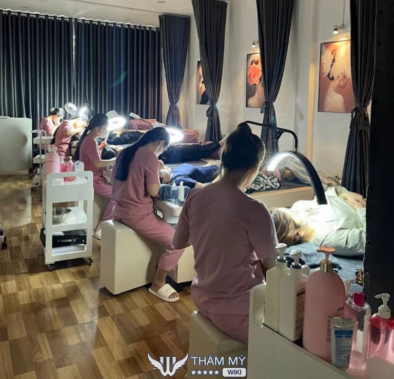 Tiệm nối mi đẹp tại Huế Tâm Uyên Beauty