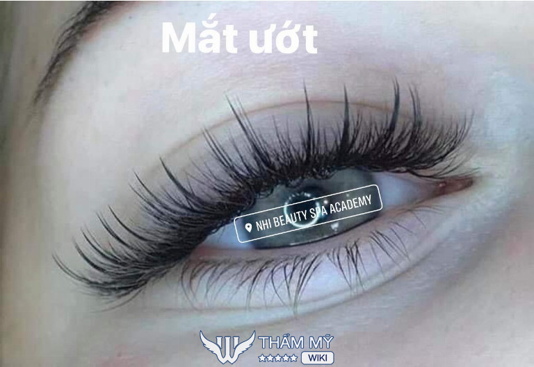 Tiệm nối mi đẹp giá rẻ tại Huế Nhi Beauty Spa Academy
