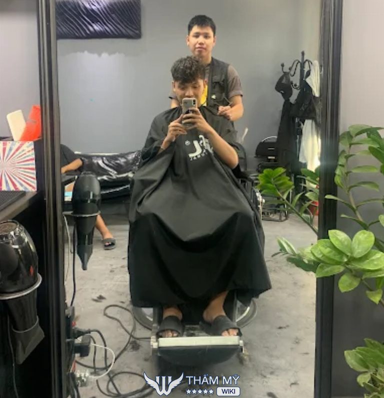 Tiệm cắt tóc nam đẹp tại Yên Bái BIG Barbershop