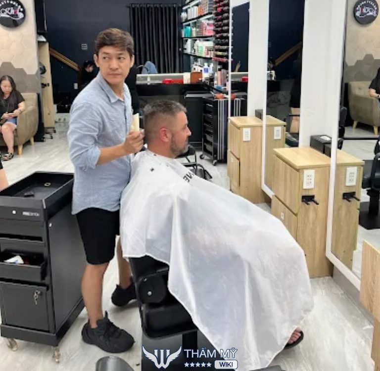 tiệm cắt tóc nam đẹp giá rẻ tại Vĩnh Long Beauty Salon Khôi