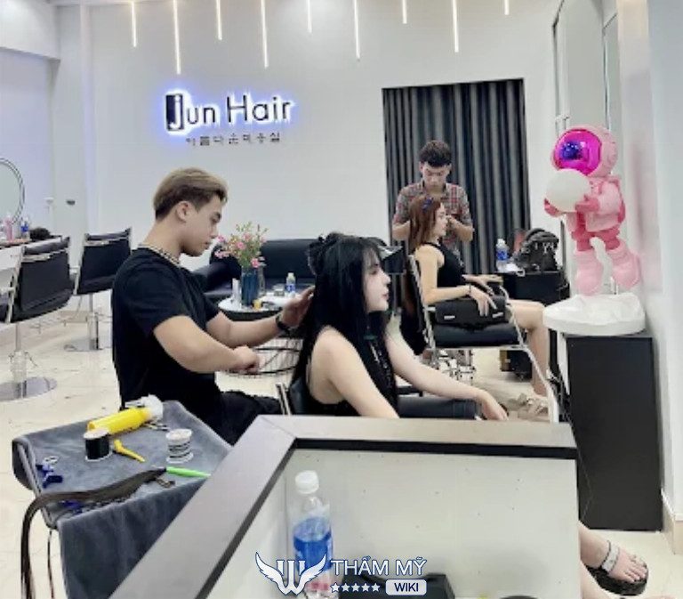 Salon tóc Phú Thọ Jun Hair