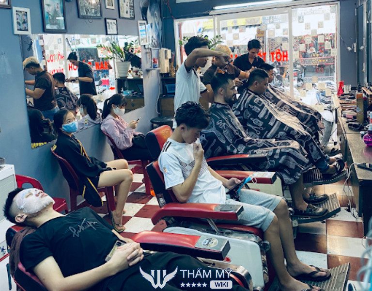 Tiệm cắt tóc nam ở Phú Nhuận D.Son Barber Shop