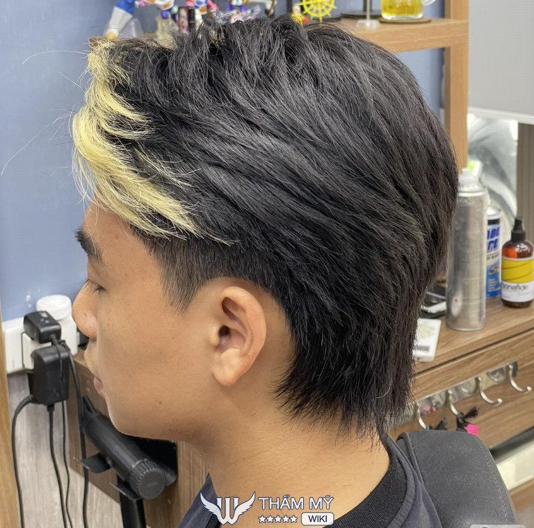 Tiệm cắt tóc nam ở Quảng Ninh Vổ Barber Shop