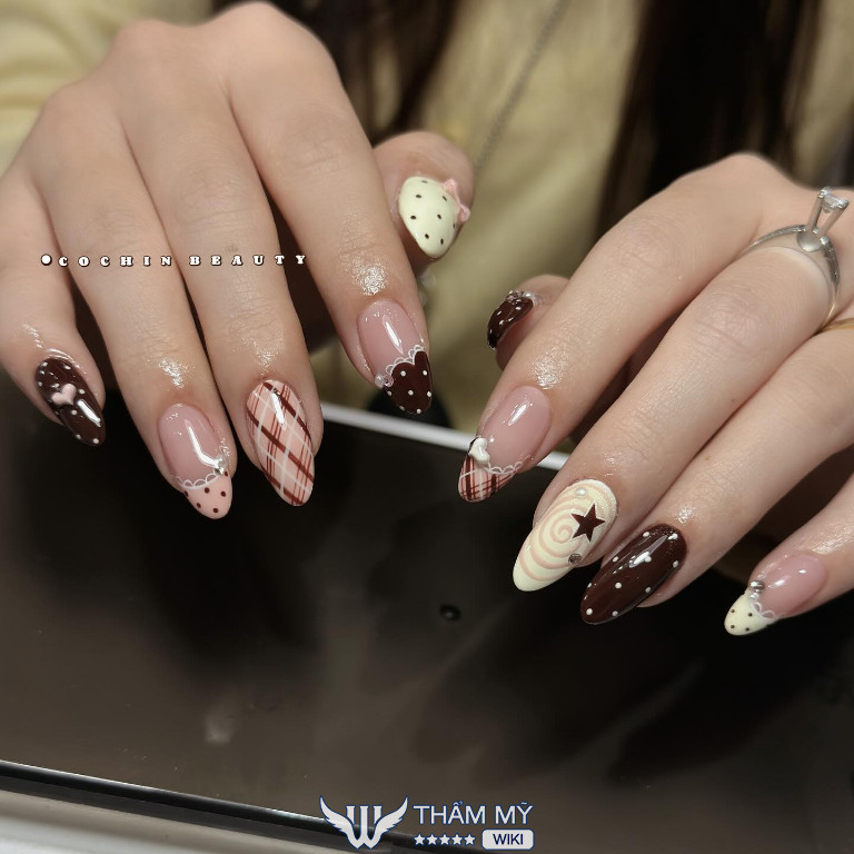 Tiệm làm nail giá rẻ ở Kon Tum 