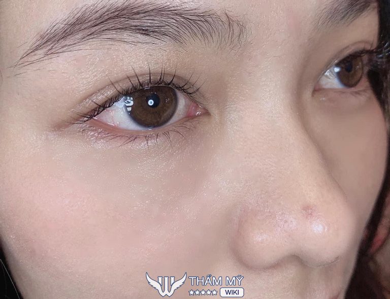 Tiệm uốn mi đẹp nhất ở Huế