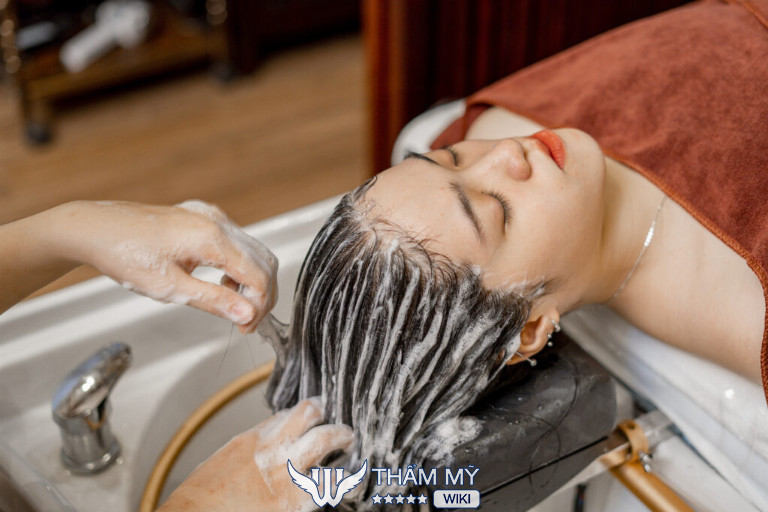 Mon Nails Spa gội đầu dưỡng sinh ở Phường Bình Đông