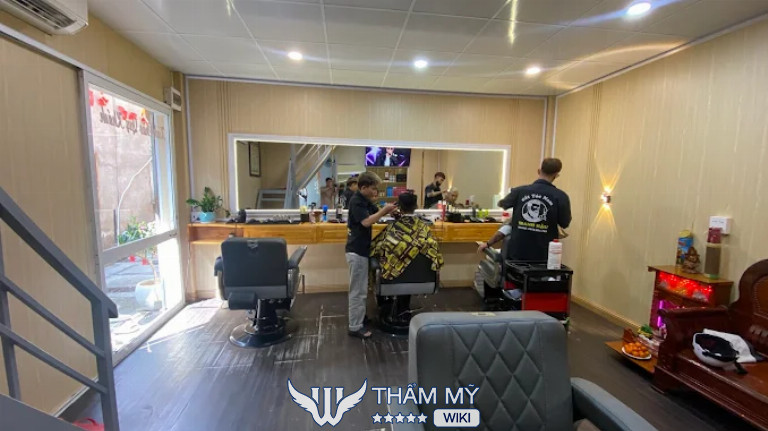 Tiệm cắt tóc nam đẹp ở Cà Mau Thanh Hậu Barber Shop