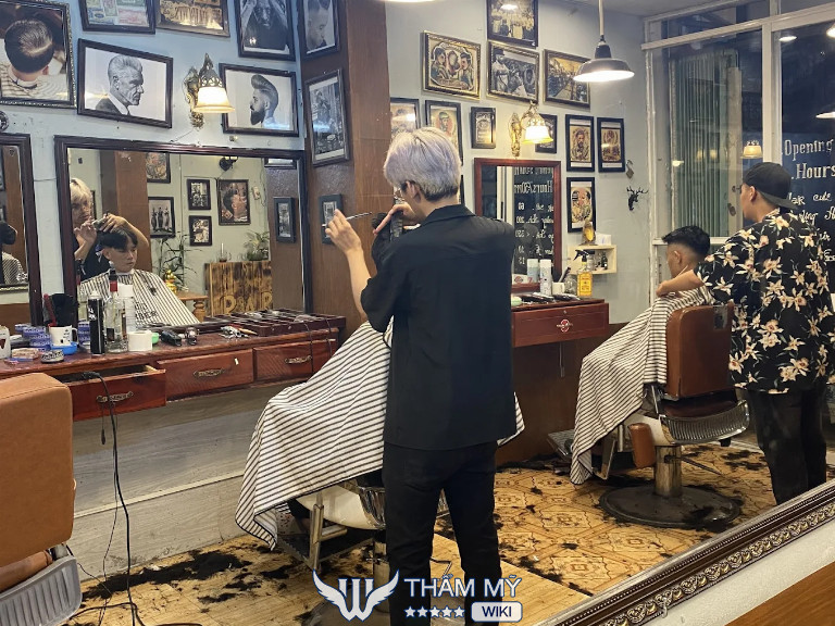 Tiệm cắt tóc nam đẹp ở Long An Hồ Quyền Barbershop