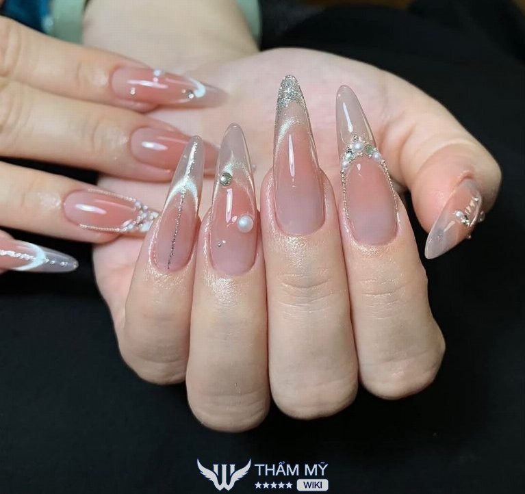 Tiệm làm nail đẹp ở Lạng Sơn Biên Em Nail
