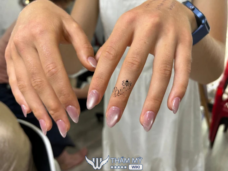 Tiệm làm nail tại Ninh Bình Bee Chic Spa