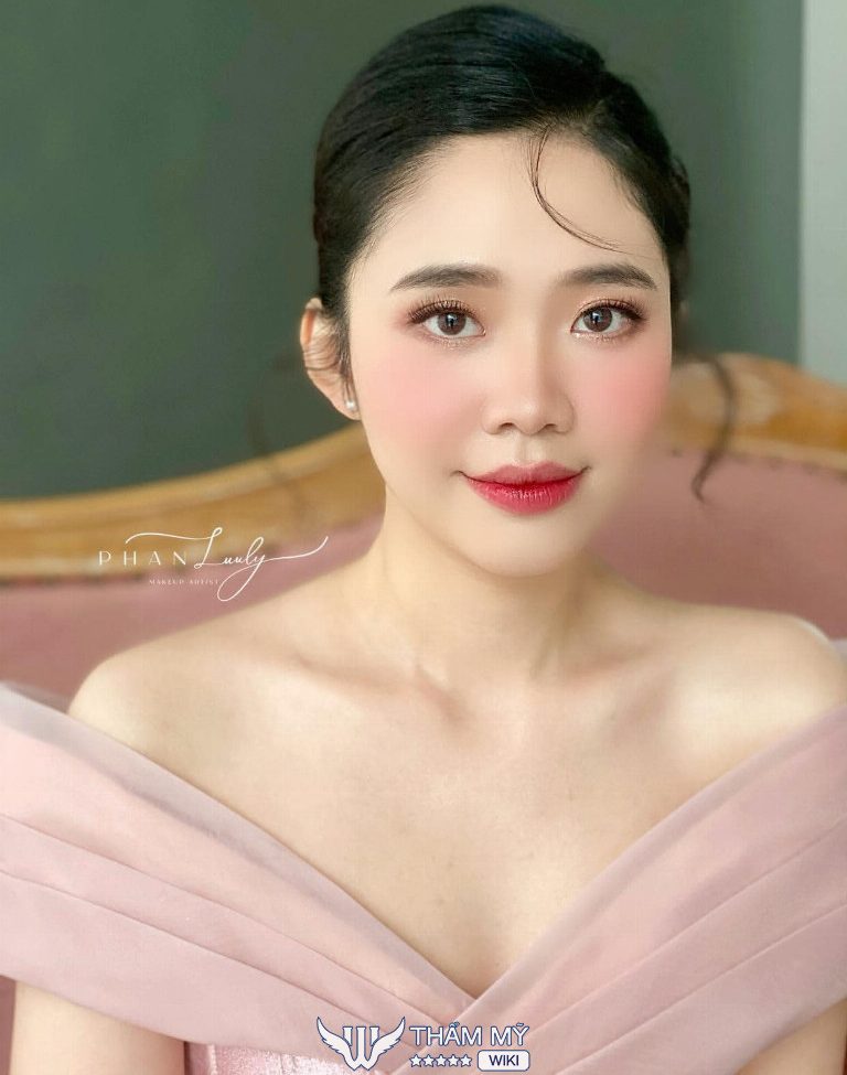 Tiệm makeup dự tiệc ở Quận 1 LUULY Makeup Store