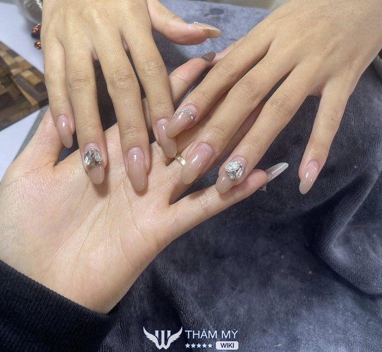 Tiệm nail  đẹp ở Lào Cai Lương Hậu Nail Beauty & Academy