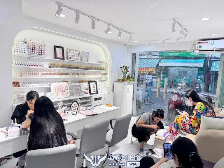 tiệm nail ở Phường Tân Hưng HaLi NailRoom