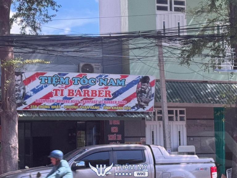 Tiệm cắt tóc nam đẹp ở Ninh Thuận Ti Barber Shop